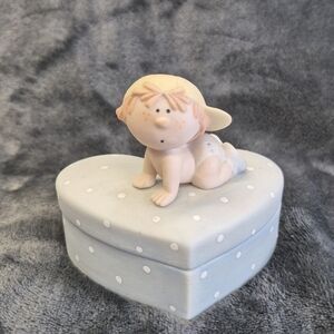 Vintage Bumpkins by Fabrizio Figurine Ceramic Little Boy Heart Jewelry Teddy Box